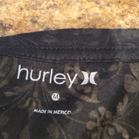 ❤️EUC~ HURLEY SHEER LACE STYLE T-SHIRT - Picture 5 of 5